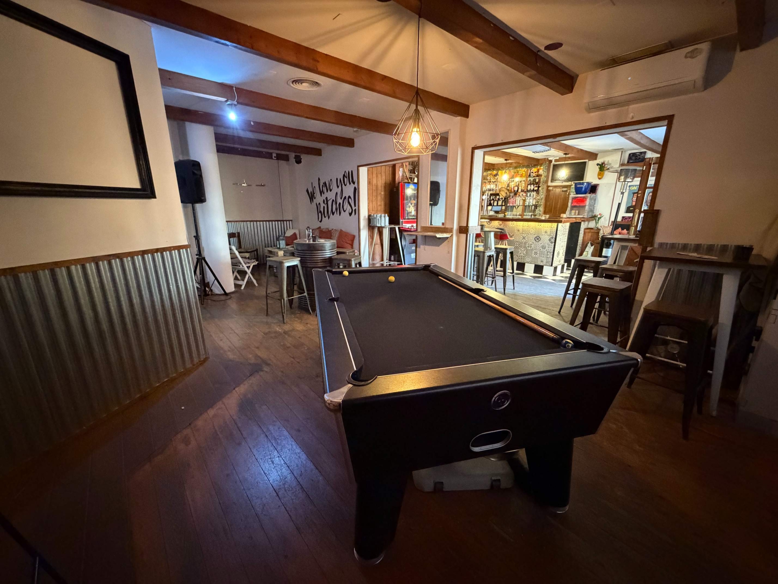 Traspaso Bar Pub Calle Fuengirola 4