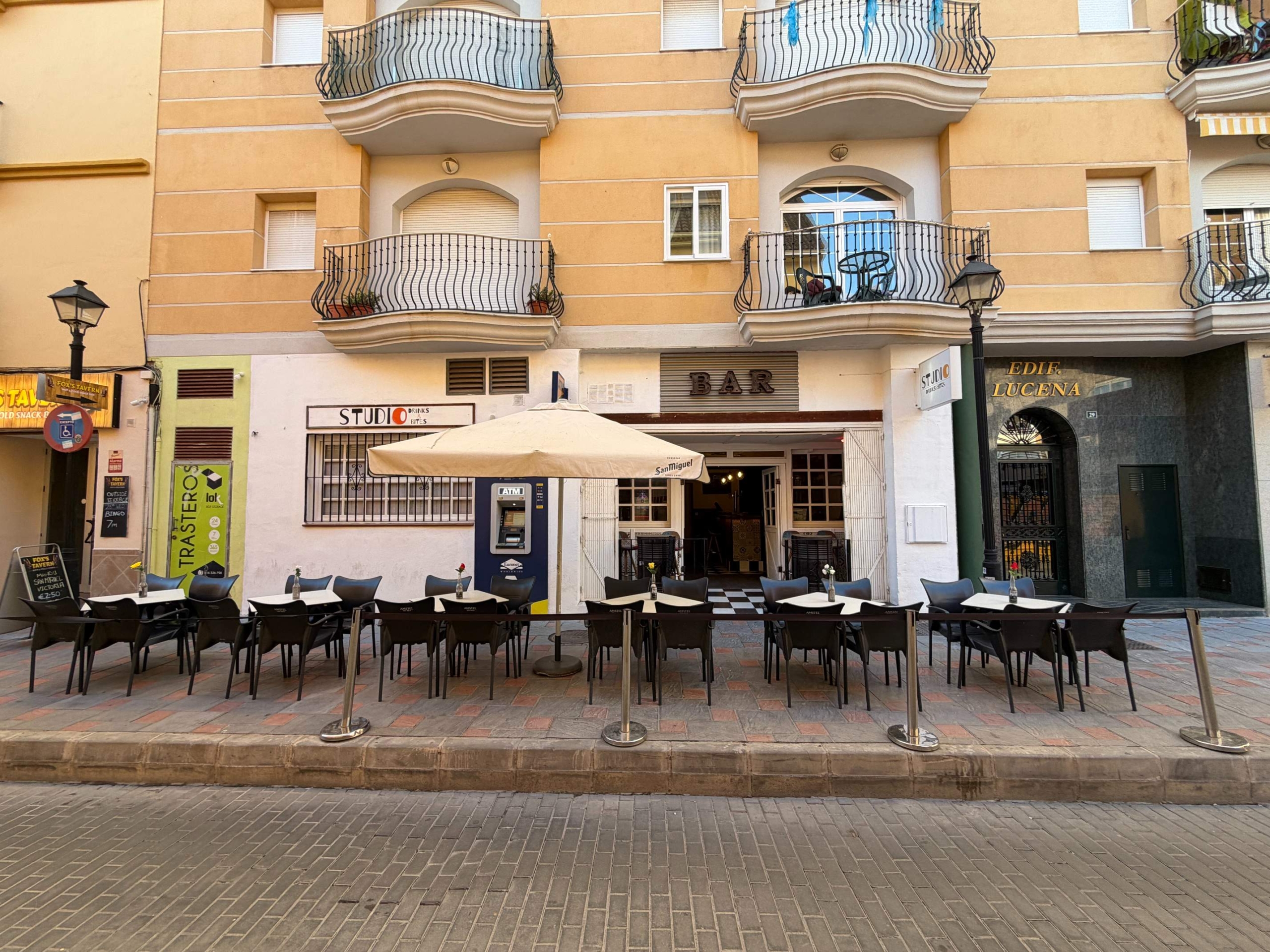 Traspaso Bar Pub Calle Fuengirola 9